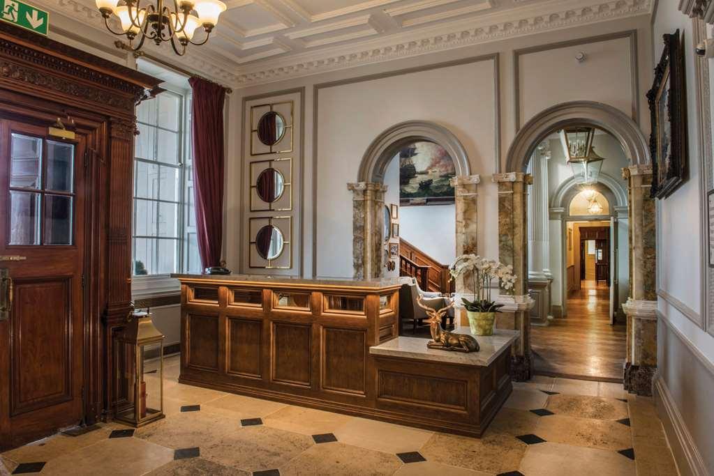 De Vere Wokefield Estate Reading Interieur foto